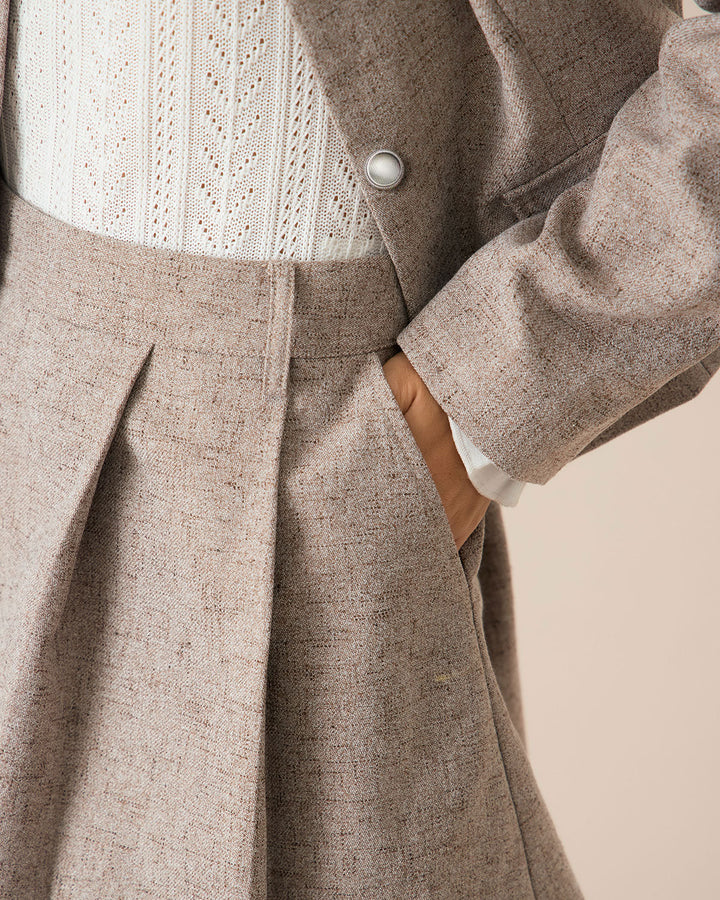 SALE | Mini skirt with pockets and pleats in khaki color