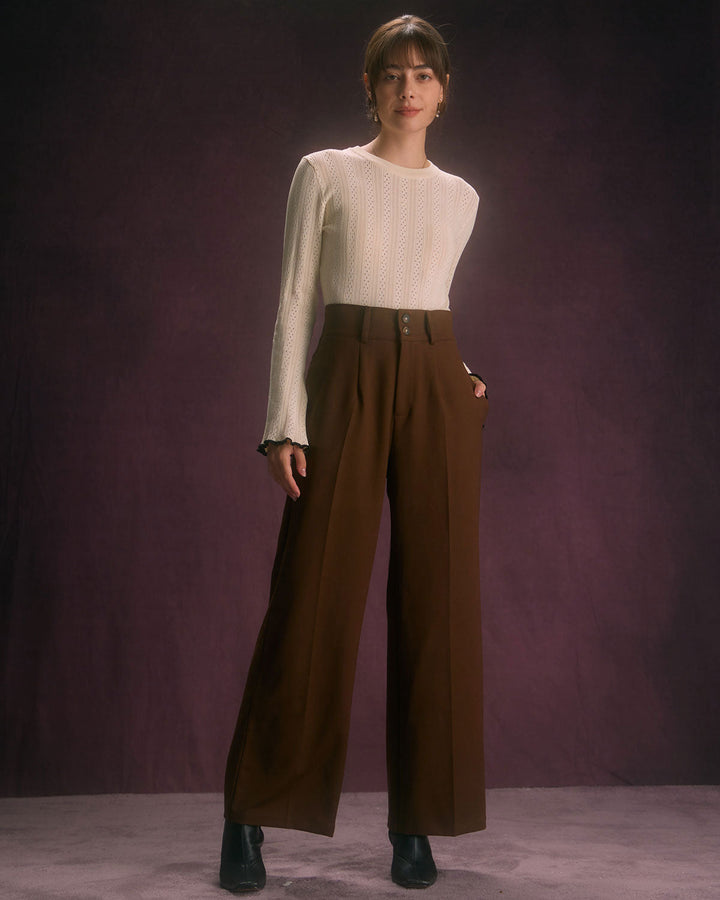SALE | Pants with slanted pockets and a button for coffee - style and comfort in one look