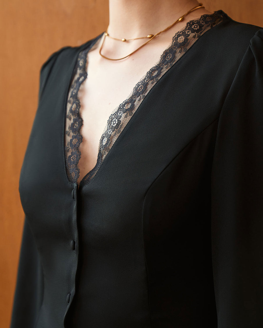 SALE | Black lace V-neck blouse with elegant buttons
