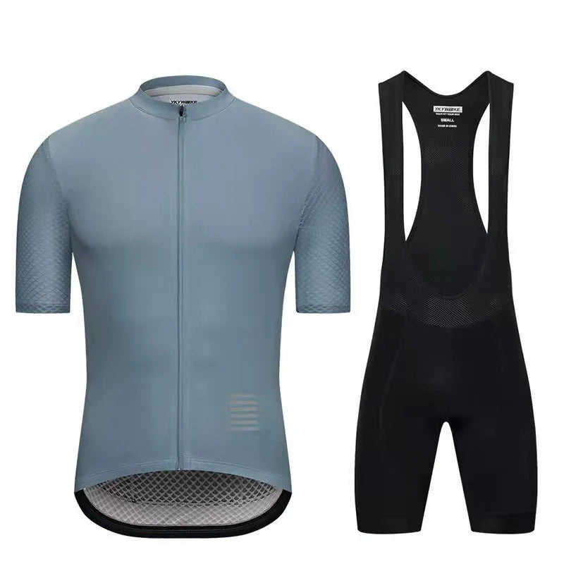 SALE | Complete Short-Sleeve Cycling Kit for Optimal Comfort and Style