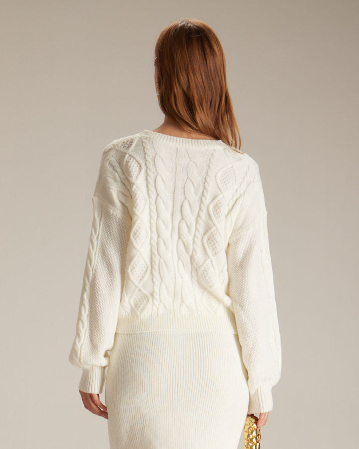 SALE | Beige crew neck pullover in ribbed and twisted knit for a cozy and trendy style