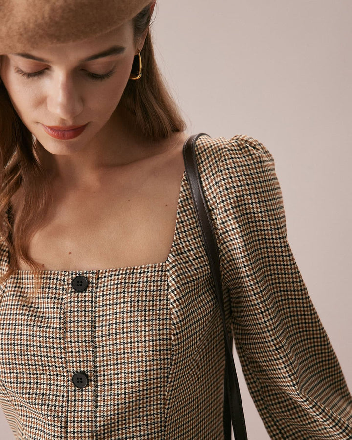 SALE | Mini plaid dress in khaki brown with a square neckline and buttons