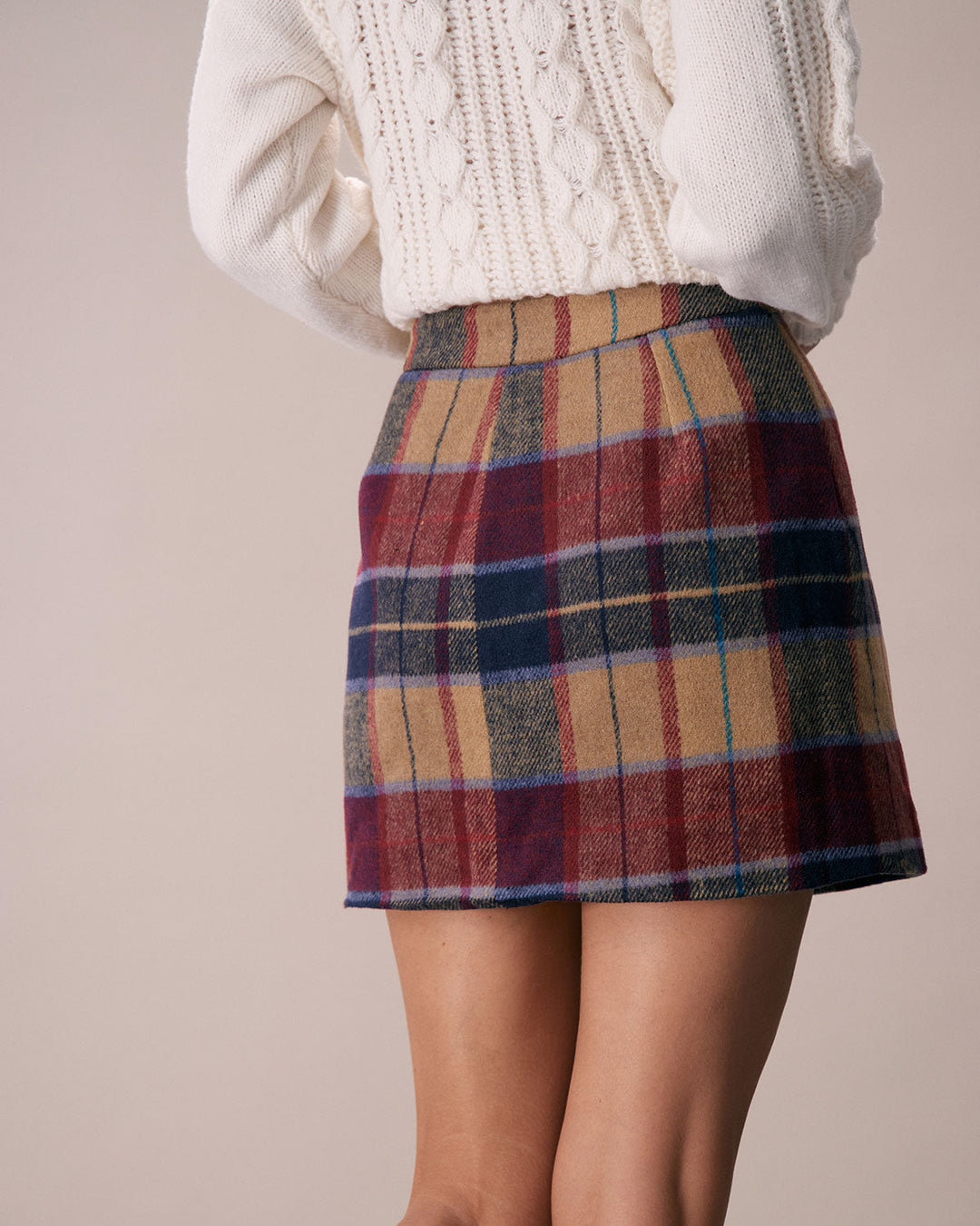 SALE | Mini Tweed Skirt with Reinforced Zipper and Red Plaid Pattern