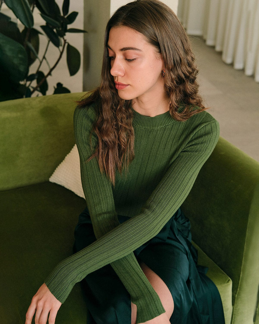 SALE | Ribbed knitted turtleneck sweater for a cozy and stylish look
