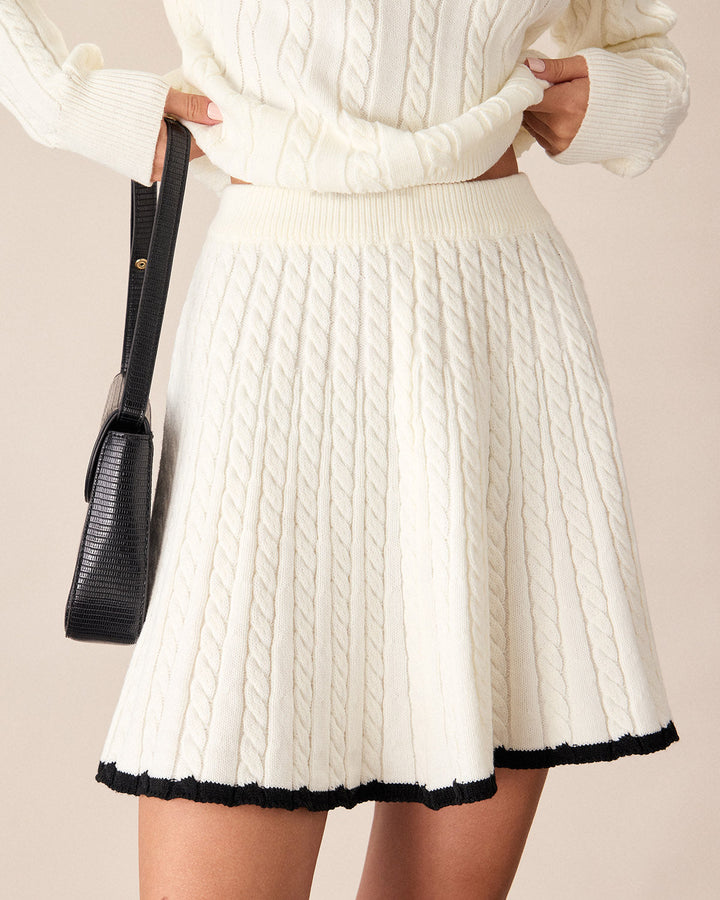 SALE | Contrasting White Knit Mini Skirt for an Elegant Style