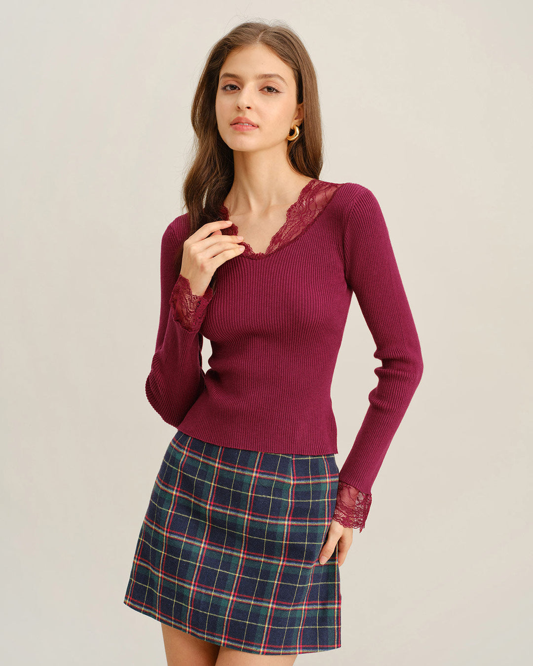 SALE | Wine Red V Neck Ribbed Knit Tee