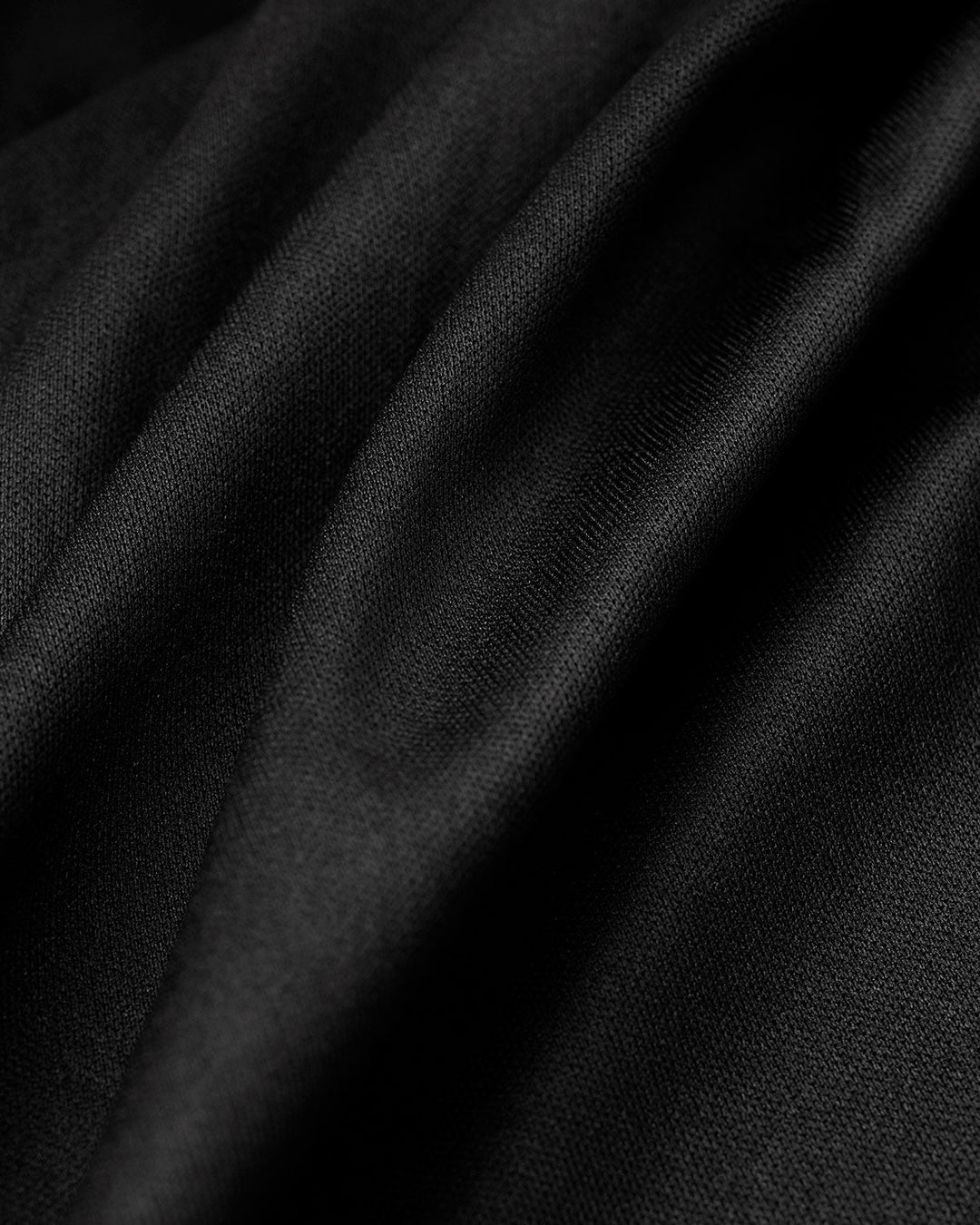 SALE | Black Contrasting High-Low Midi Dress