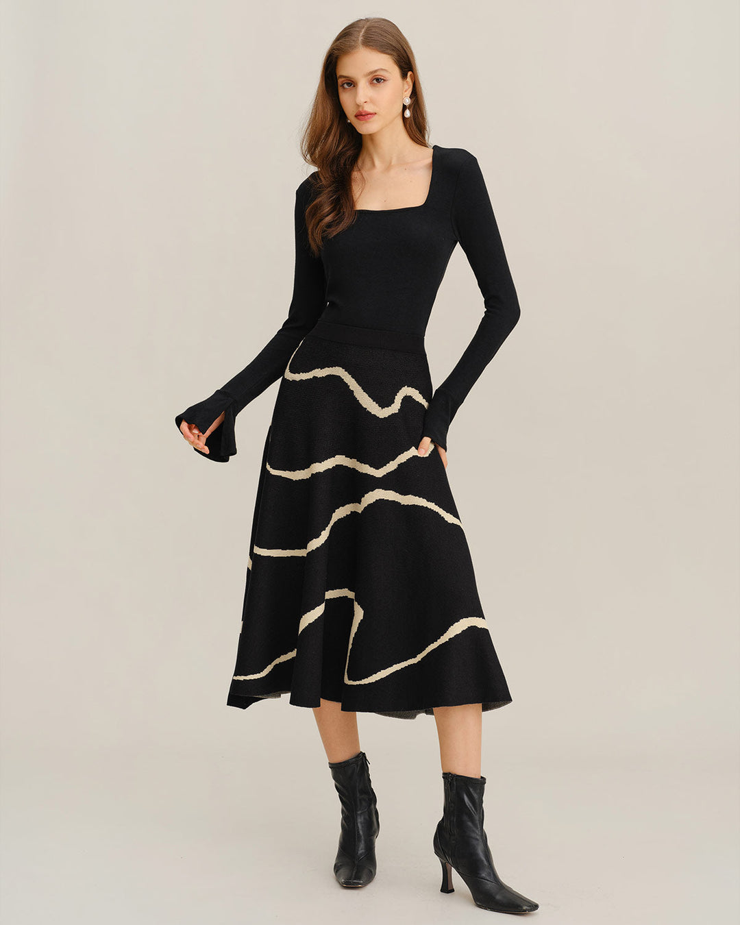 SALE | Black Geometric Elastic Waist Midi Skirt