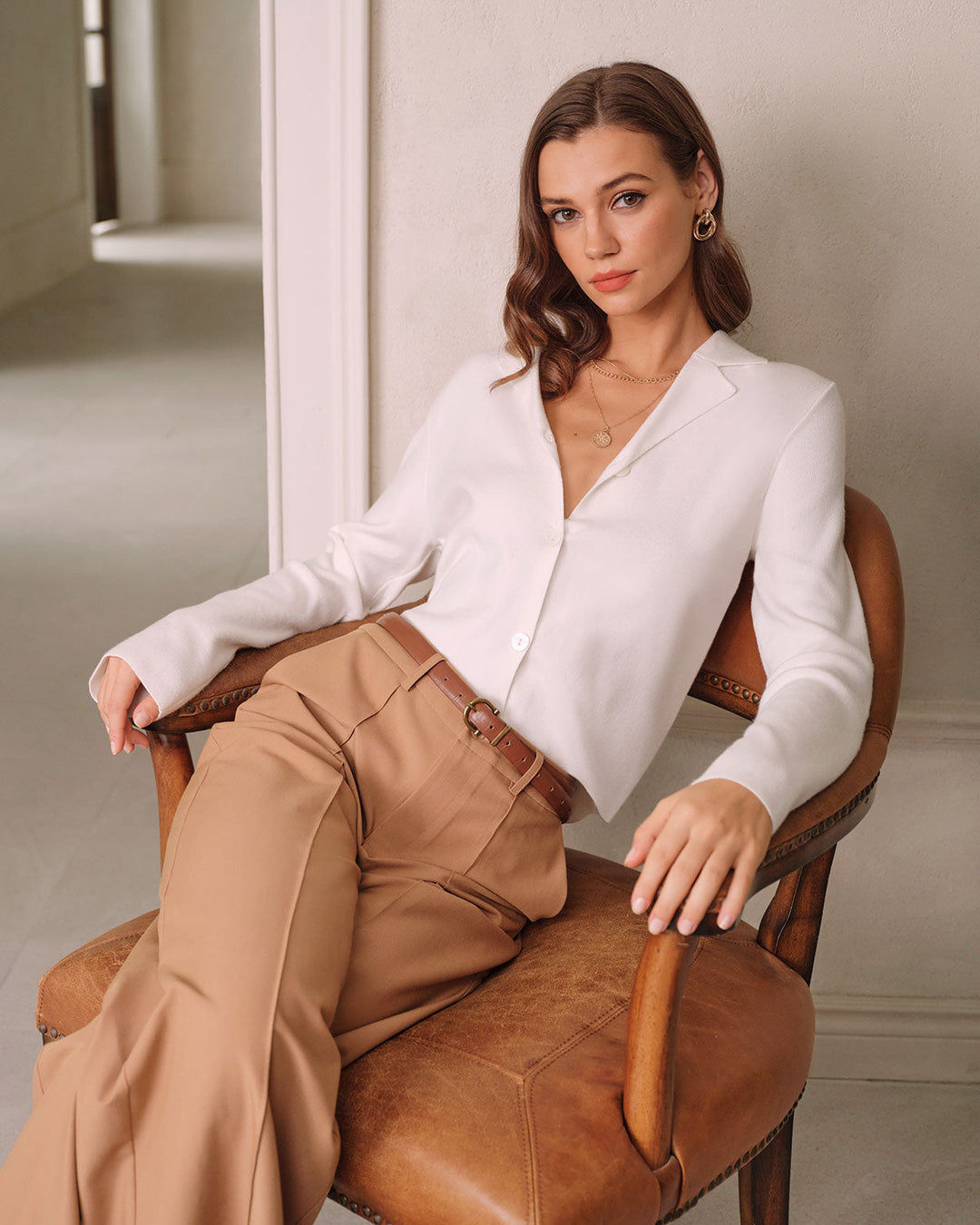 SALE | White V-Neck Single Breasted Sweater