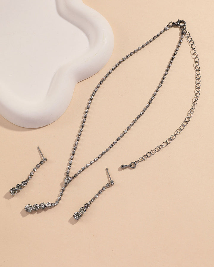 SALE | Silver Necklace And Earring Set