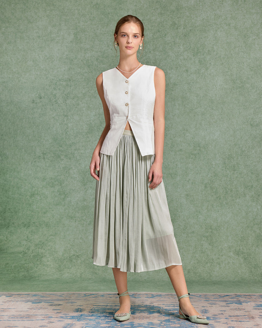 SALE | Green Flowy Pleated Midi Skirt