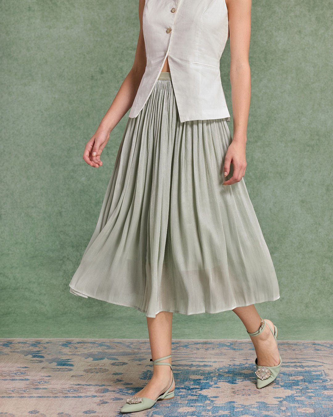 SALE | Green Flowy Pleated Midi Skirt